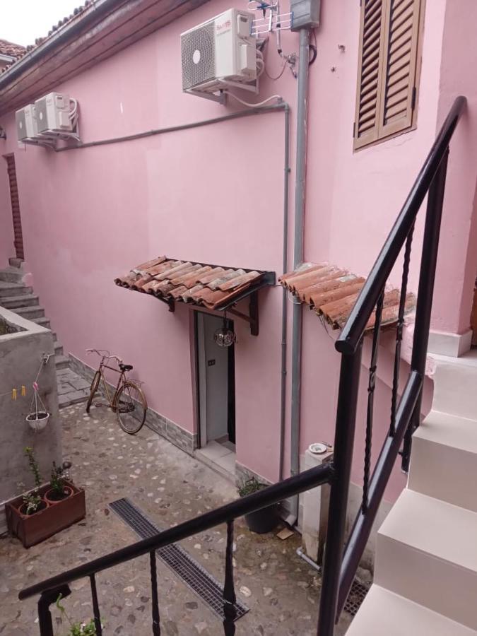 Rooms For Rent Shkodër Exteriér fotografie